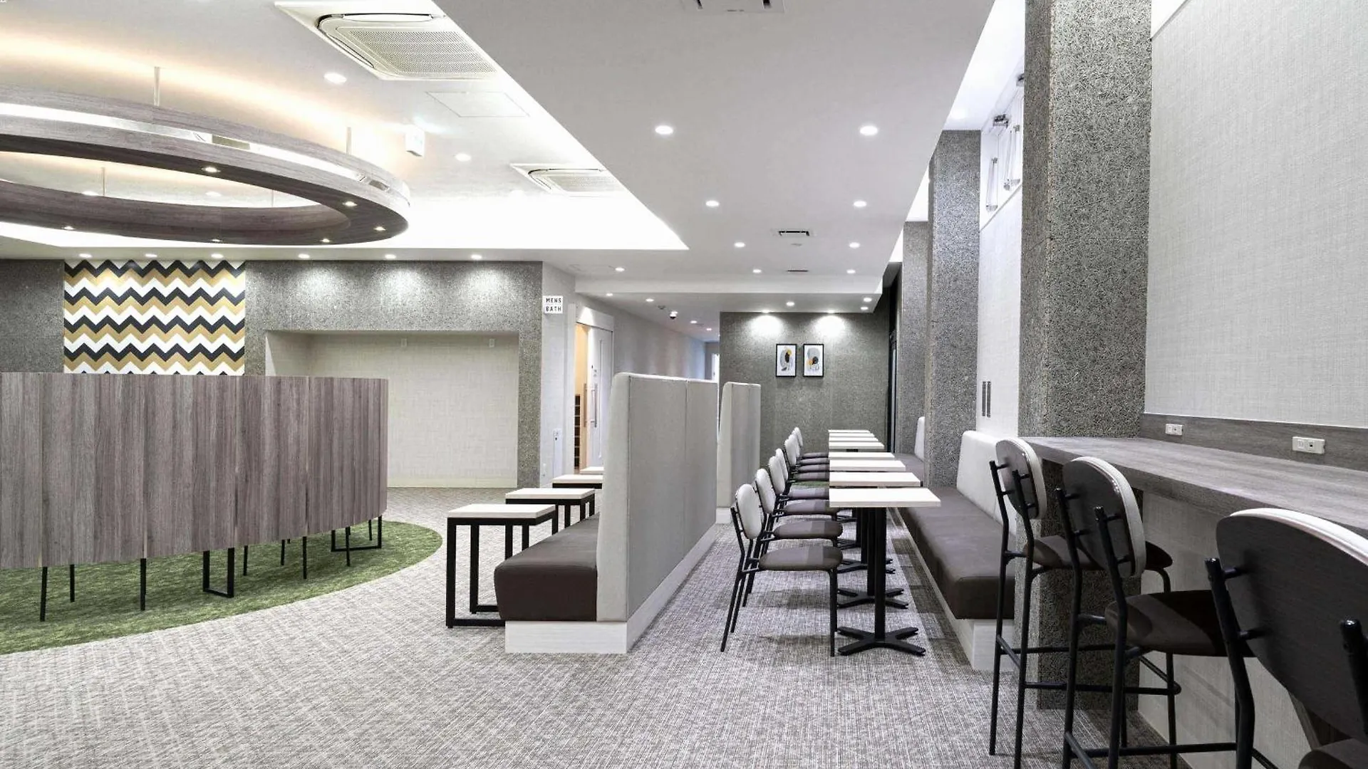 Capsule Hotel J Garden Shin-Osaka  Osaka